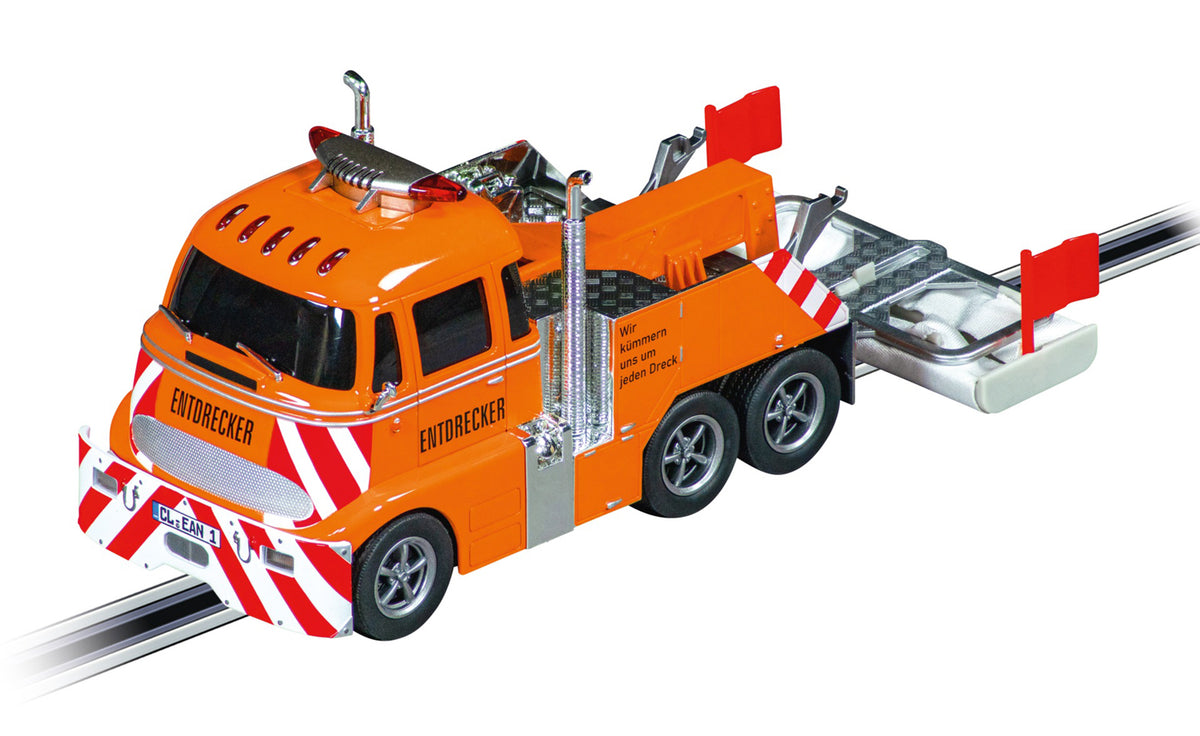 Carrera 20031094 - Digital 132 Track Cleaning Truck