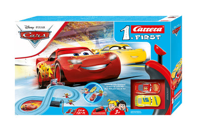 Carrera 20063037 - FIRST Disney Pixar Cars Race of Friends Rennbahn inkl. 4 Batterien